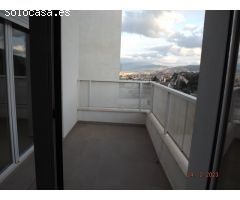 SE ALQUILA O SE VENDE CASA ADOSADA