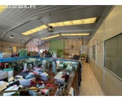 Venta de Nave Industrial en Humanes de Madrid, en el Polígono Industrial Wells