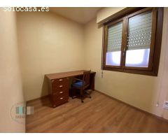CASAGENCIA INMOBILIARIA VENDE.....PISO EN PLENO CENTRO CON CUATRO DORMITORIOS Y