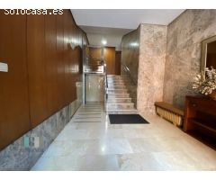 CASAGENCIA INMOBILIARIA VENDE.....PISO EN PLENO CENTRO CON CUATRO DORMITORIOS Y