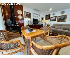 CASAGENCIA INMOBILIARIA VENDE..VILLA en segunda fila de playa totalmente