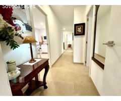 CASAGENCIA INMOBILIARIA VENDE..VILLA en segunda fila de playa totalmente