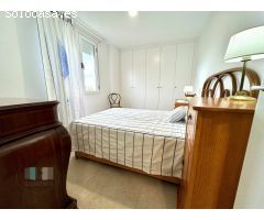 CASAGENCIA INMOBILIARIA VENDE..VILLA en segunda fila de playa totalmente