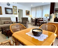 CASAGENCIA INMOBILIARIA VENDE..VILLA en segunda fila de playa totalmente