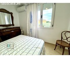 CASAGENCIA INMOBILIARIA VENDE..VILLA en segunda fila de playa totalmente