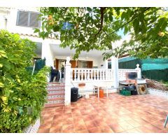 CASAGENCIA INMOBILIARIA VENDE....PAREADO en Zona torreon , 4 habitaciones,