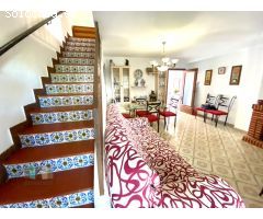 CASAGENCIA INMOBILIARIA VENDE....PAREADO en Zona torreon , 4 habitaciones,