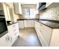 CASAGENCIA INMOBILIARIA VENDE....PAREADO en Zona torreon , 4 habitaciones,