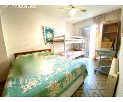 CASAGENCIA INMOBILIARIA VENDE....PAREADO en Zona torreon , 4 habitaciones,