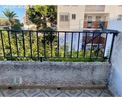 CASAGENCIA INMOBILIARIA VENDE....PAREADO en Zona torreon , 4 habitaciones,