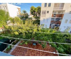 CASAGENCIA INMOBILIARIA VENDE....PAREADO en Zona torreon , 4 habitaciones,