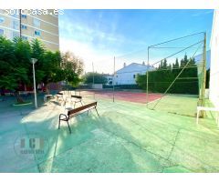 CASAGENCIA INMOBILIARIA VENDE....PAREADO en Zona torreon , 4 habitaciones,