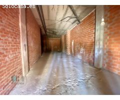 LOCAL COMERCIAL EN PUEBLO ZONA DE SERVICIOS