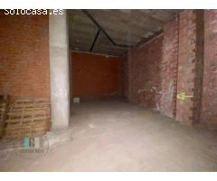 LOCAL COMERCIAL EN PUEBLO ZONA DE SERVICIOS