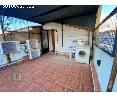 CASA EN EL CENTRO HISTÓRICO CON LOCAL PARA HOSTELERIA