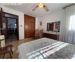CASAGENCIA INMOBILIARIA VENDE......VILLA INDEPENDIENTE CON PISCINA Y JARDIN EN