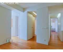 PISO TOTALMENTE REFORMADO CON EXCELENTES CALIDADES EN EL CORAZON DE LA CIUDAD
