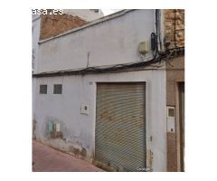 VENTA DE ALMACÉN PARA PODER HACER VIVIENDA INDIVIDUAL O ESTUDIOS