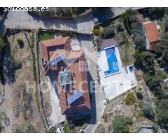 950.000 € (Antes 1.250.000 €) Casa con piscina y vistas a la montaña
