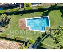 Fantástica casa en planta baja en Torremirona Resort