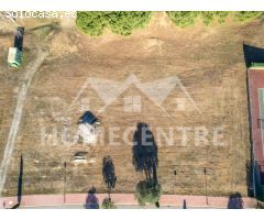 484.800 € (Antes 510.400 €) Terreno de 2.552m² en Golf de Peralada