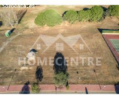 484.800 € (Antes 510.400 €) Terreno de 2.552m² en Golf de Peralada