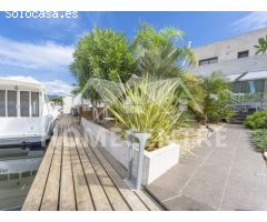 1.380.000 € (Antes 1.495.000 €) Lujosa y moderna propiedad con 25 metros de