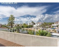 1.380.000 € (Antes 1.495.000 €) Lujosa y moderna propiedad con 25 metros de