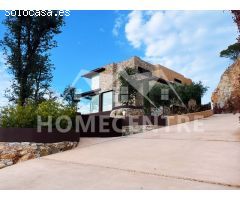 Espectacular villa de alto standing con vistas al mar