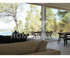 Espectacular villa de alto standing con vistas al mar