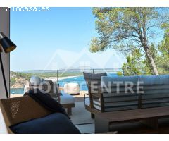 Espectacular villa de alto standing con vistas al mar