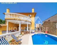 Bonito chalet con piscina