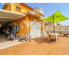 Bonito chalet con piscina