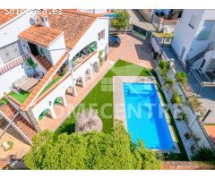 Casa a 5 minutos de la playa con apartamentos independientes