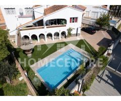 Casa a 5 minutos de la playa con apartamentos independientes
