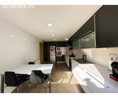 Magnífica casa en venta con jardín, terraza y buhardilla en entorno tranquilo y