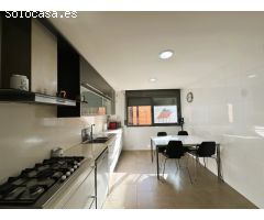 Magnífica casa en venta con jardín, terraza y buhardilla en entorno tranquilo y