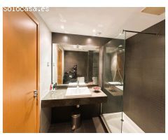 Magnífica casa en venta con jardín, terraza y buhardilla en entorno tranquilo y
