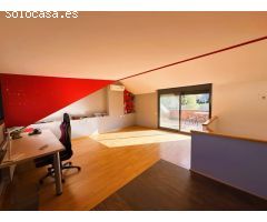 Magnífica casa en venta con jardín, terraza y buhardilla en entorno tranquilo y