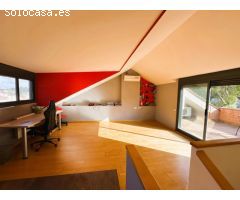 Magnífica casa en venta con jardín, terraza y buhardilla en entorno tranquilo y