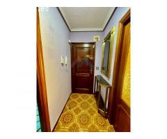 PISO EN VENTA ZONA REYES CATOLICOS