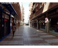 Plaza de parking pequeña en alquiler en el centro de Lloret de Mar.