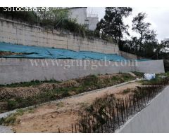 Parcela con proyecto en Aiguaviva Park