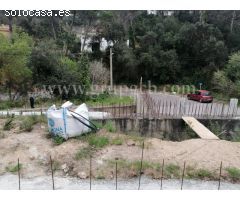 Parcela con proyecto en Aiguaviva Park