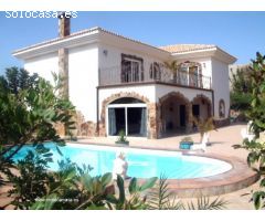 VENTA CHALET EN EL SALOBRE