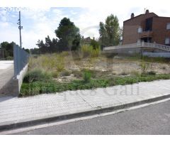 Castellgalí - Parcela de 688m2 totalmente planta en la Urbanización Mas Planoi