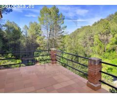 Canyelles -Castellfollit del Boix. Casa con terreno de 17.150 m2