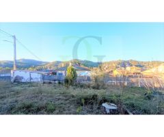 Castellgalí - Terreno de 416m2 en la Urbanización Mas Planoi.