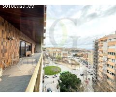 Manresa - Piso único y exclusivo en el centro de Manresa de 5 habitaciones con
