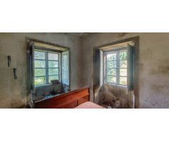 Casa de piedra para restaurar